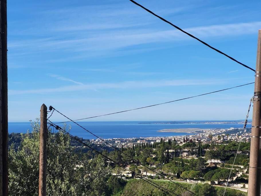 Nice, Magnifique Vue Avec Piscine Villa