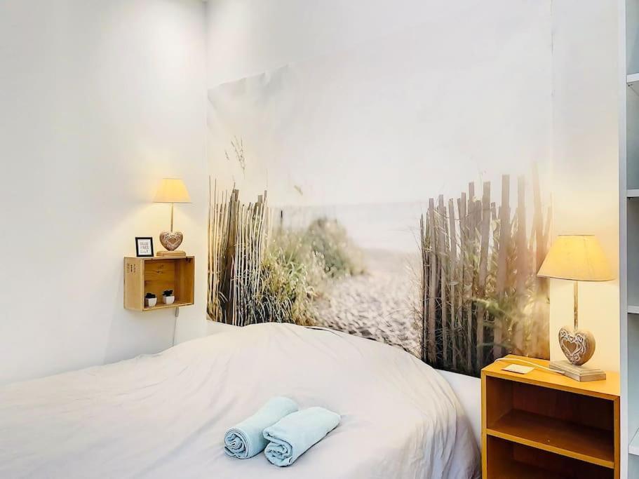 Terrasse Proche Port Et Plages De Nice