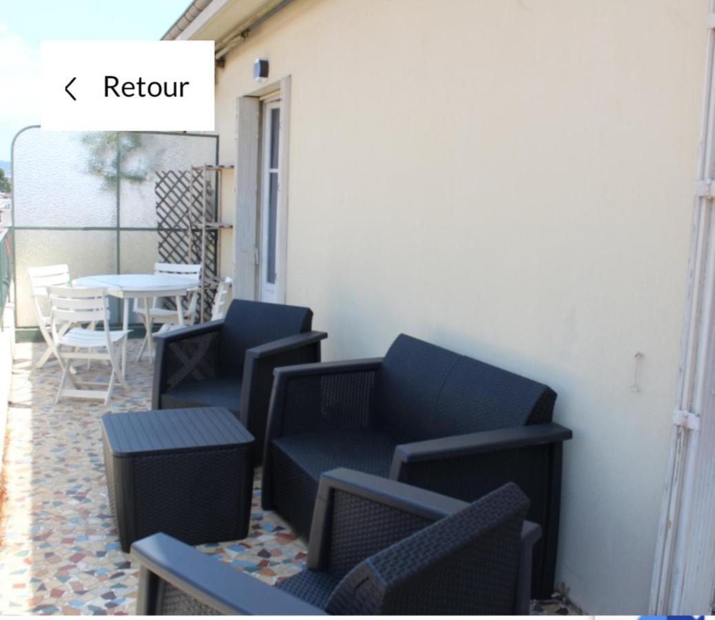 Apartment Studio 26m2 Avec Terrasse 16m2 *