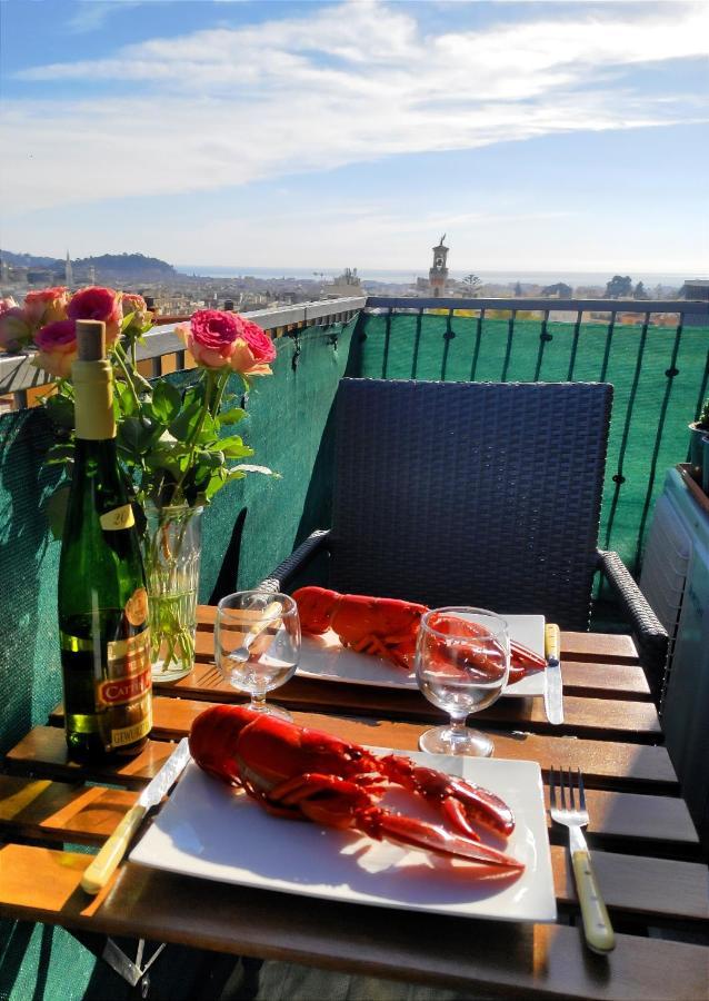 4 Pieces Vue Et Collines Nicoises * Nice