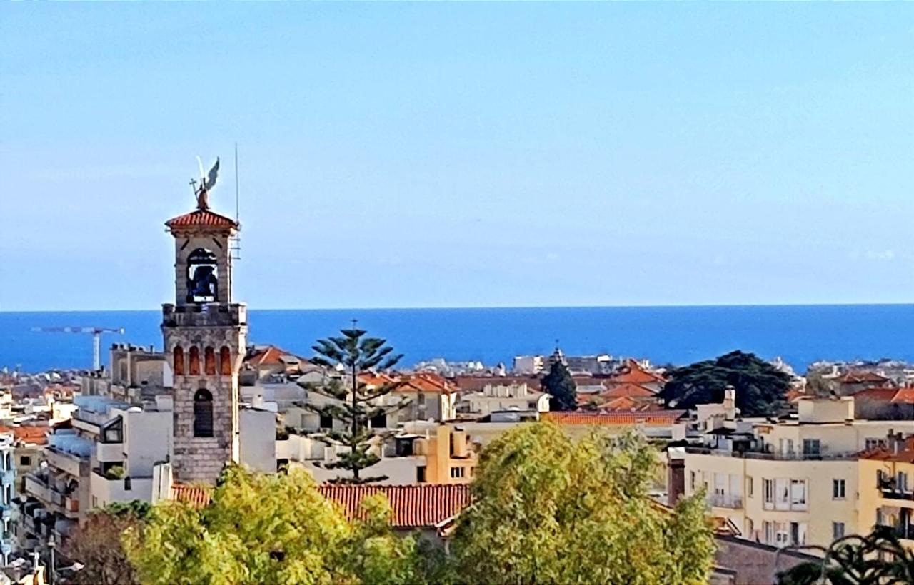 4 Pieces Vue Et Collines Nicoises * Nice