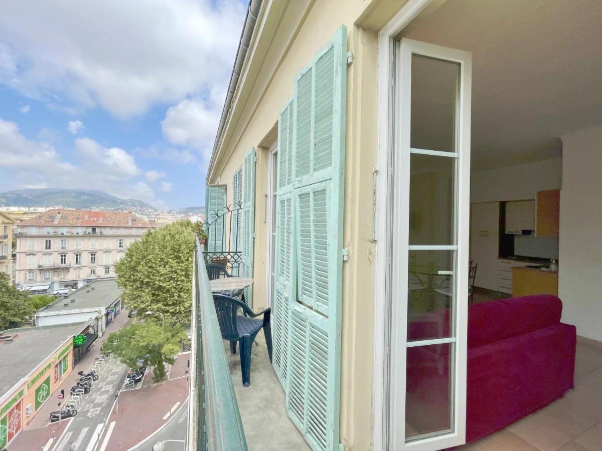 Heart Center Of - Place Grimaldi - 1 Bedroom, 1 Living Room, Balcony Appartement *