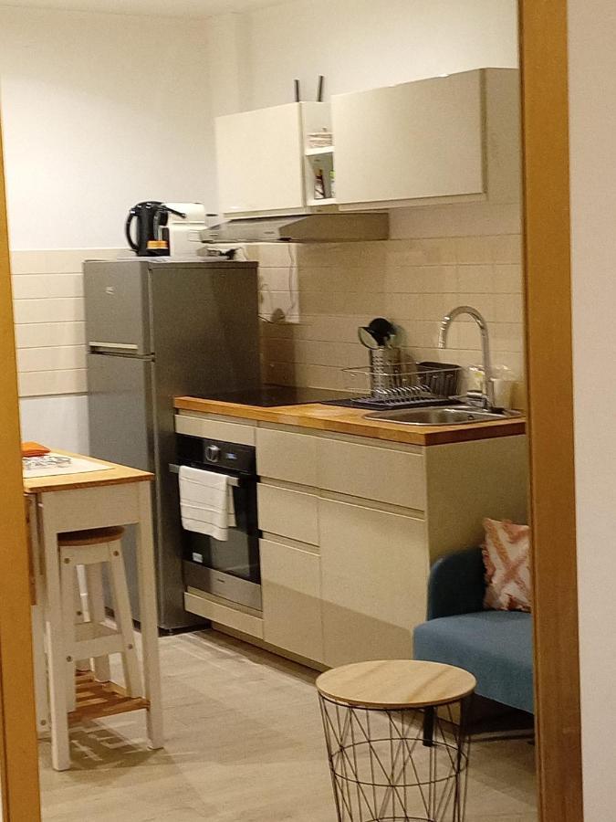 Meyerbeer Yourhosthelper Nice