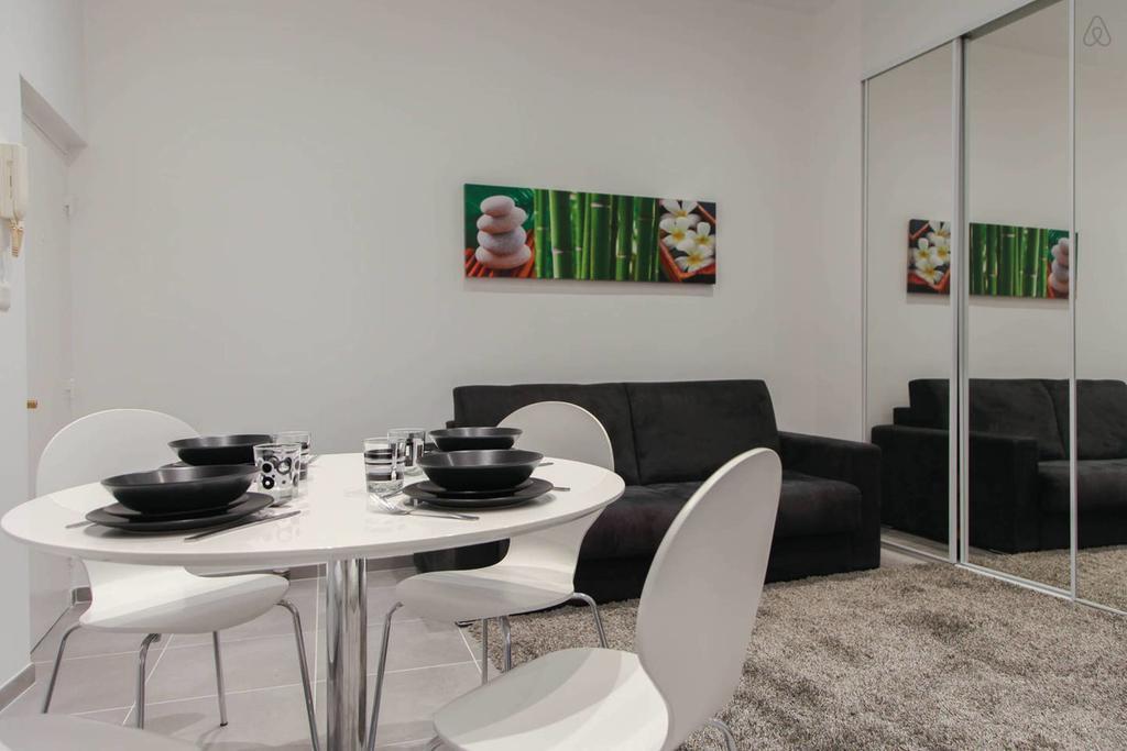 Renting - Gallo - New Modern Loft Old Town Massena Apartment
