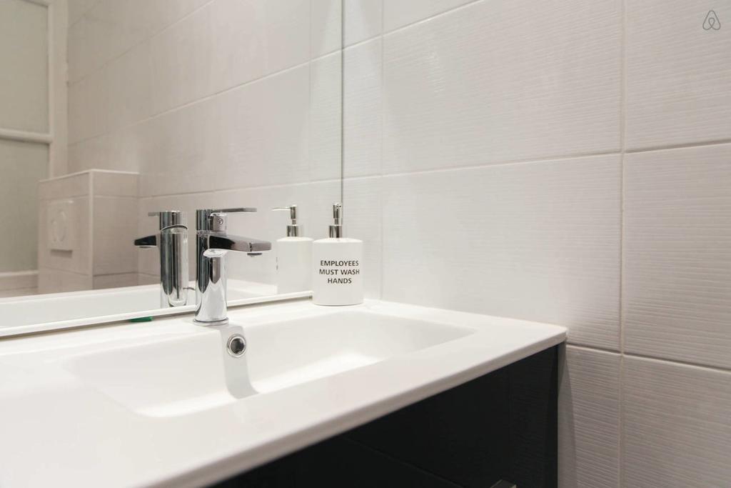 Renting - Gallo - New Modern Loft Old Town Massena Apartment