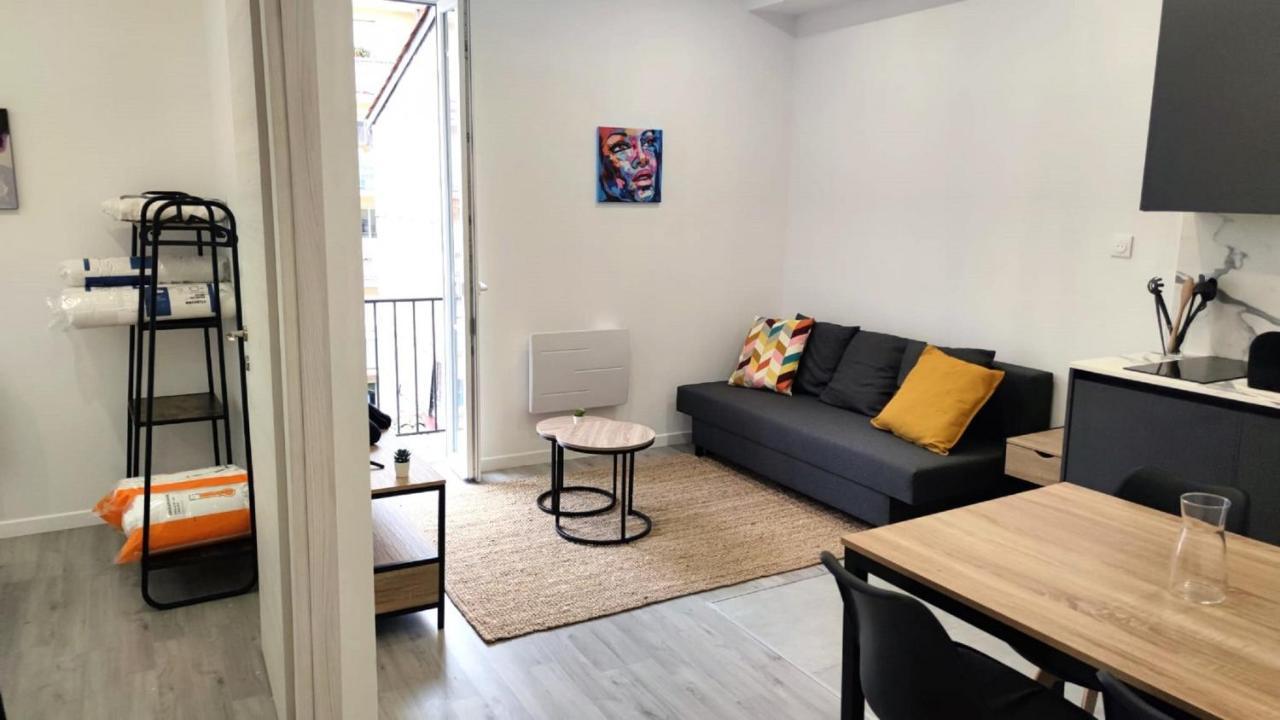 Republique Centre 31 Apartment *