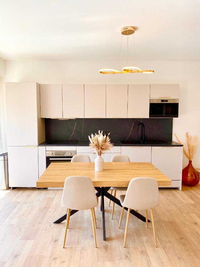 Apartment Magnifique 3p Neuf Proche Nice