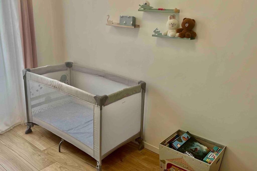 Ultra Central, Air Conditionned, Very Quiet! Apartment *