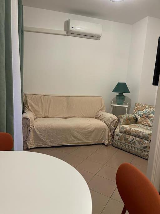 Apartment 2/3 Pieces Avec Terrasse A *