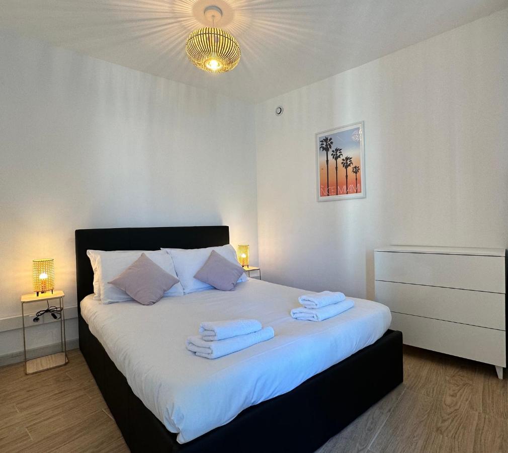 Superbe Neuf - 5min Walk Apartment
