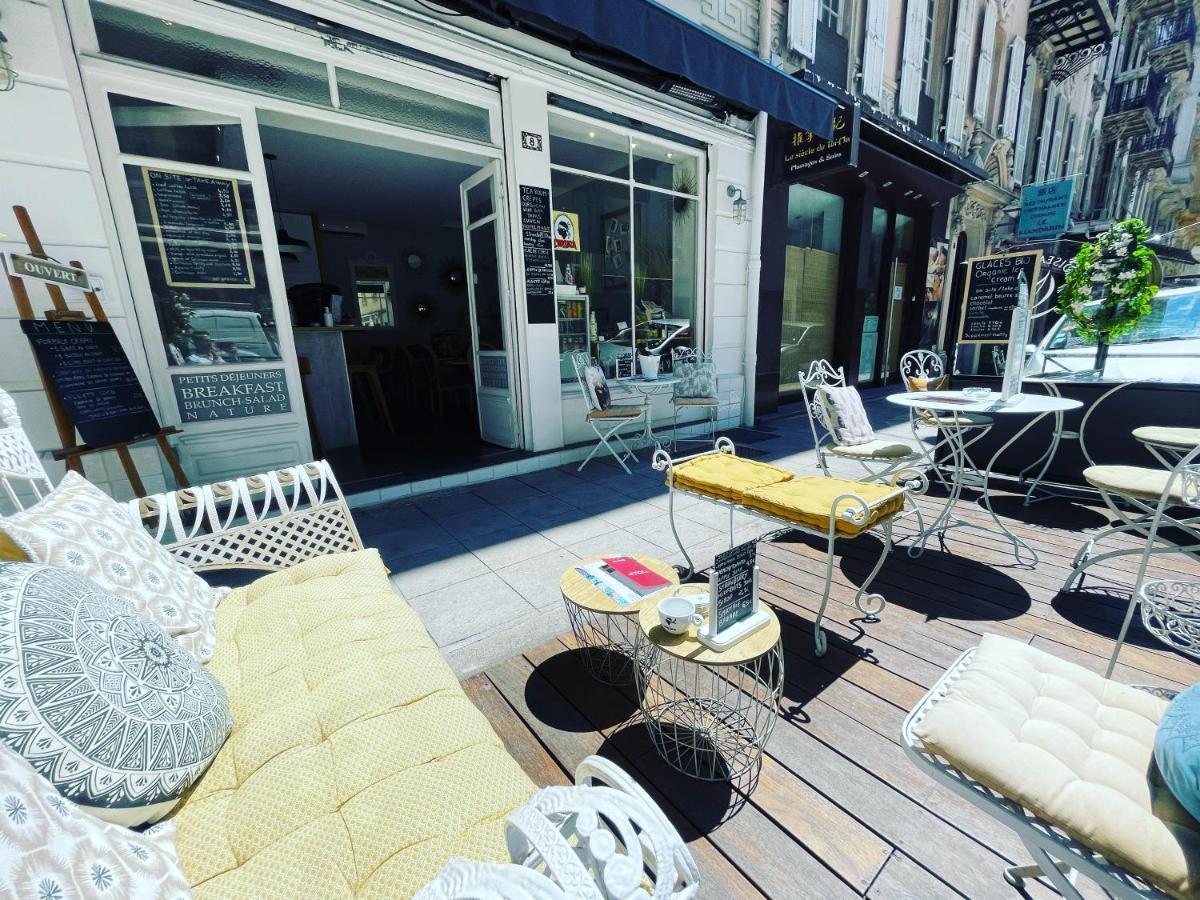 A Louer Au Coeur Du Carre Dor A Nice, Rue Dalpozzo A 150 Metres Des Plages *