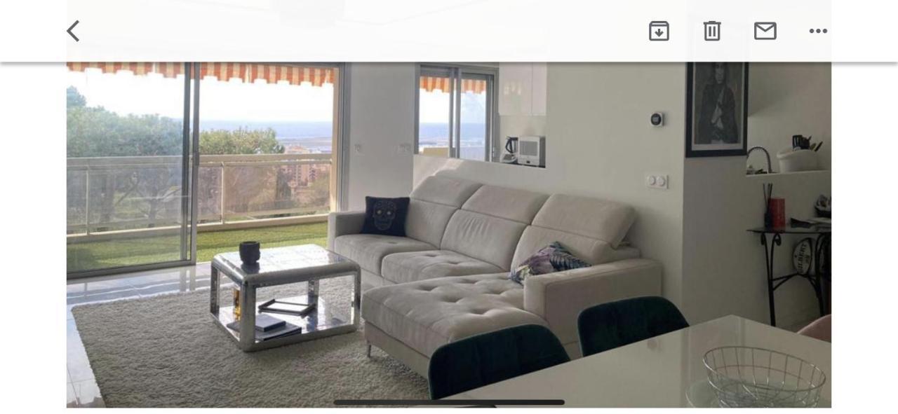 Superbe 2 Pieces Avec Vue Piscine * Nice
