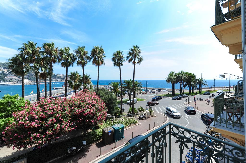 Apart Overlooking The Port Of