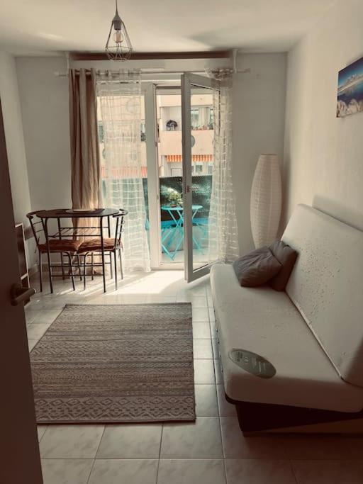 Proche Plages / Universite