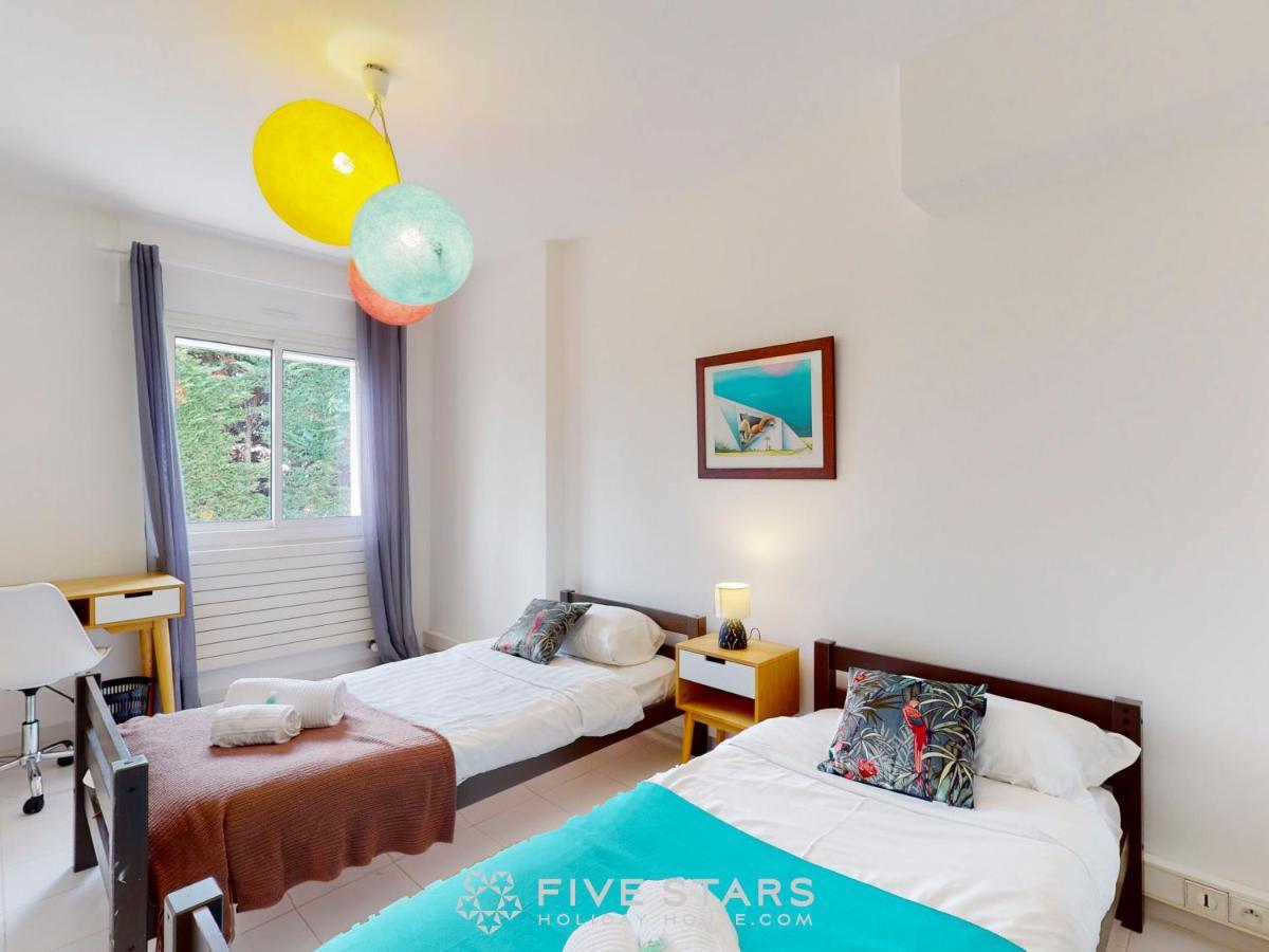 Elise Five Stars Holiday House Nice