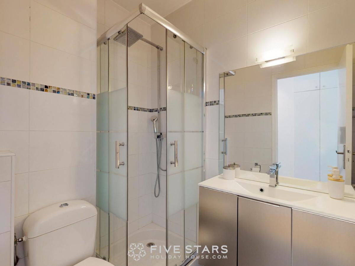 Elise Five Stars Holiday House Villa