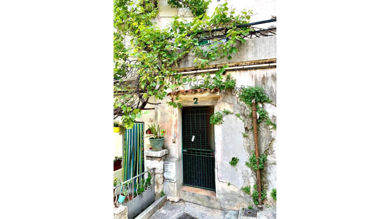 Riviera Cote D'azur - Vieux Old Town Parfait Studio Ac - 5mn Promenade Des - Menica 1 * Nice
