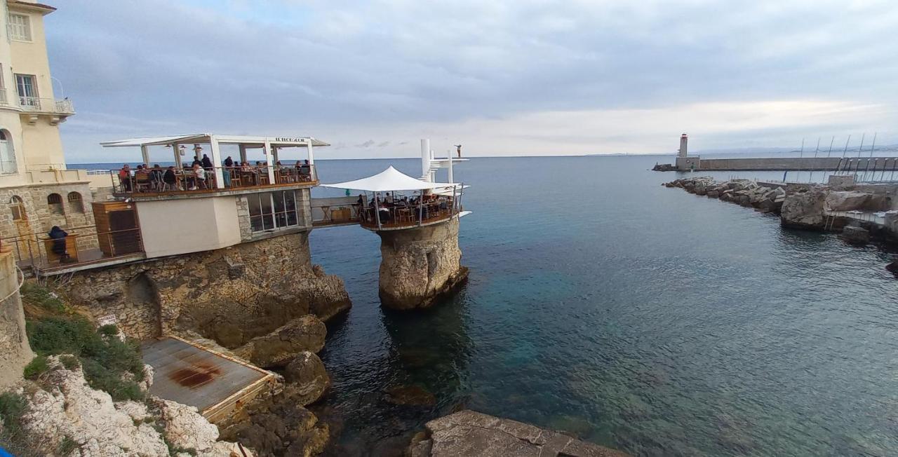 Cosy A Cote Le Port@promenade * Nice