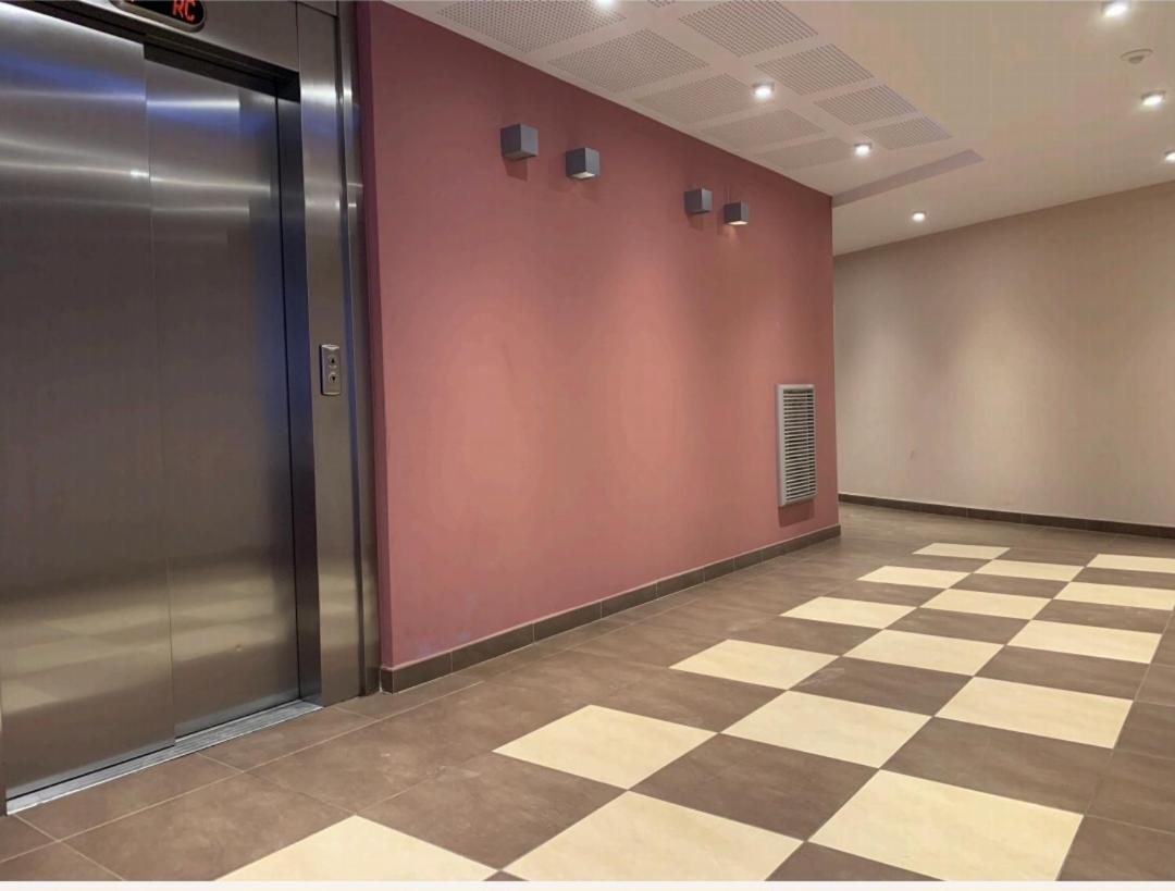 Pretty Flat, 100m Promenade In City Center Apartment