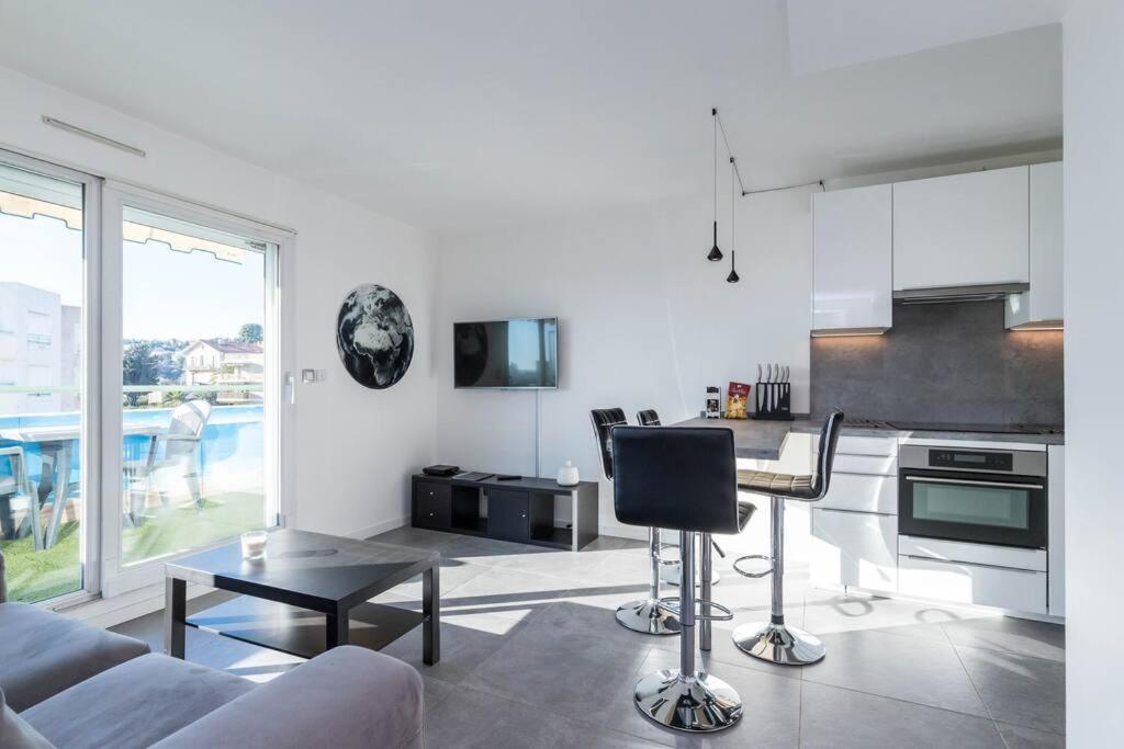 Apartment S9 Staywizus - Jaeger Palais Des Arts 1bdr - Terrace & Parking *