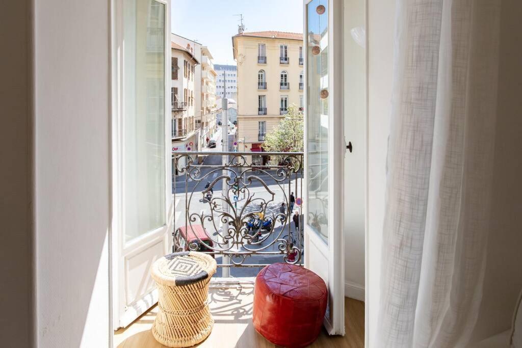 L33 Michelet 2bdr Balcony 15mins To Wifi Apartment Nice