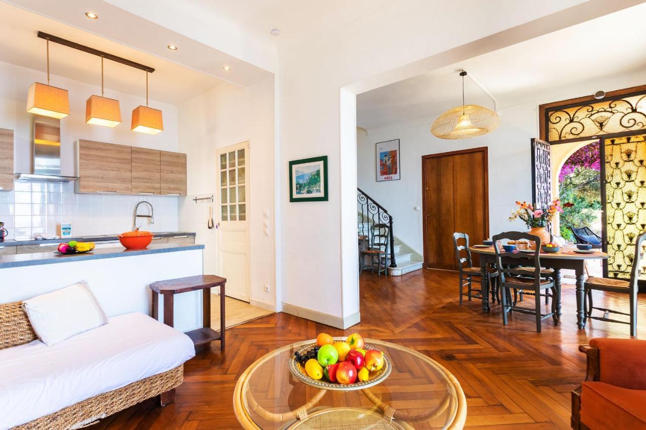 Villa Reve D Azur Vi4353 By Riviera Homes *