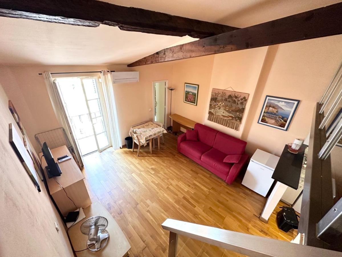 3 Massena Apartment Nice