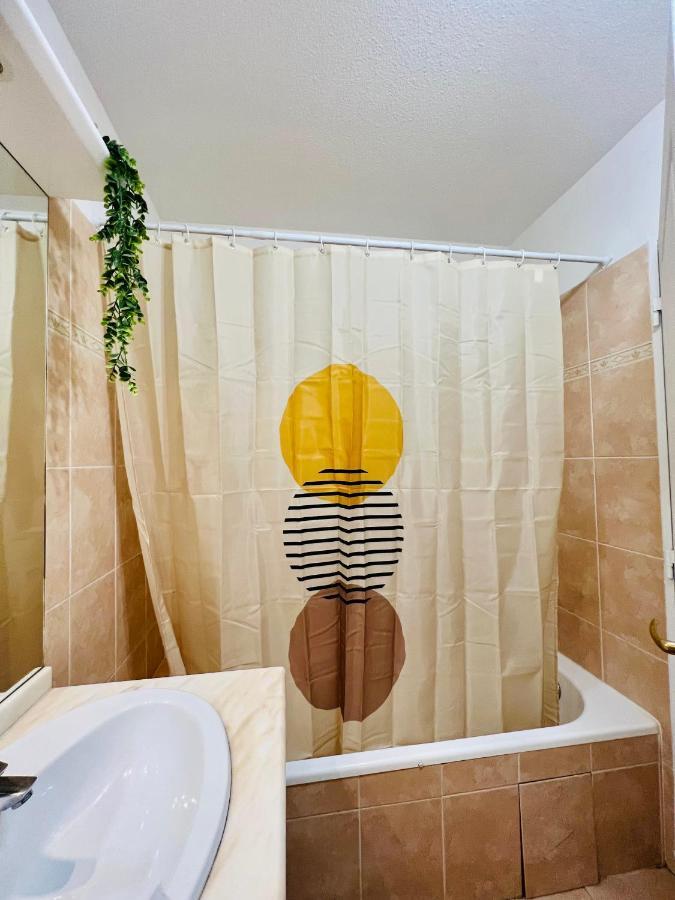 Ondine: Hillside With Pool And Parking In * Nice
