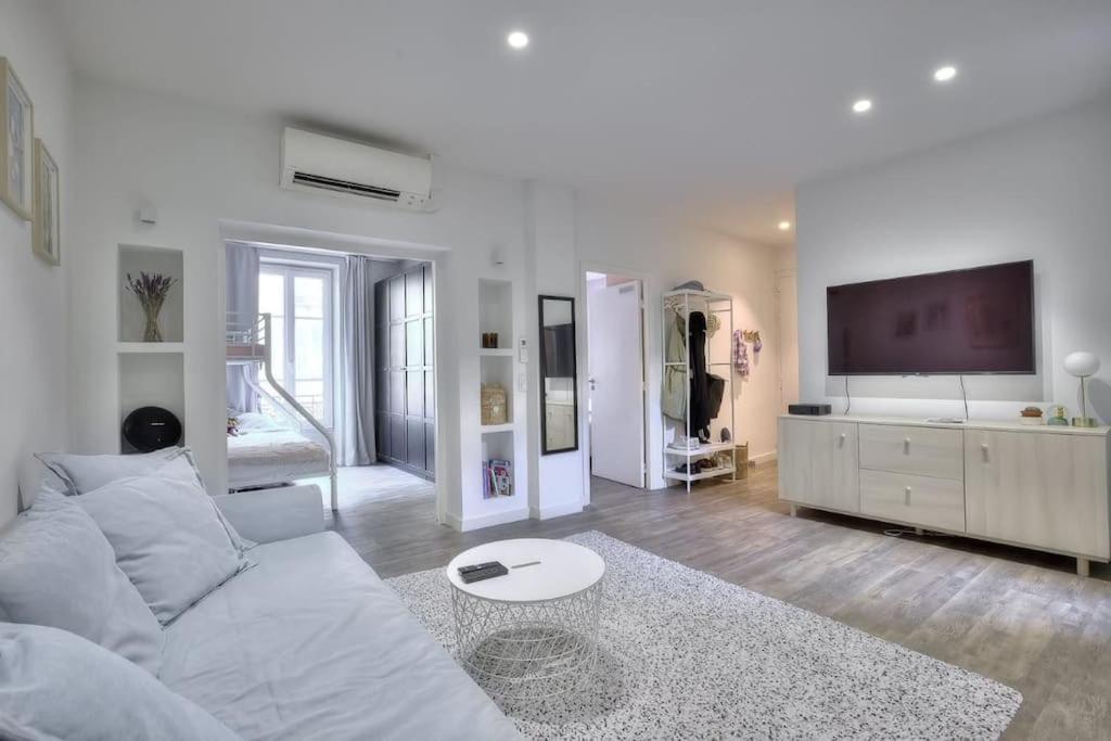 La Maison Helene & Antoine Le Port Apartment