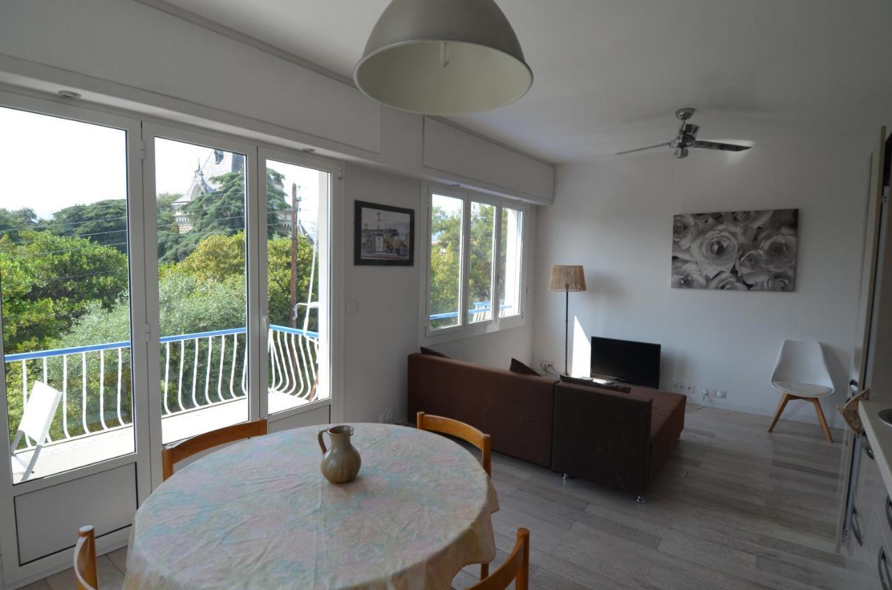 Superbe Avec Vue Dans Les Hauteurs Du Port De Apartment