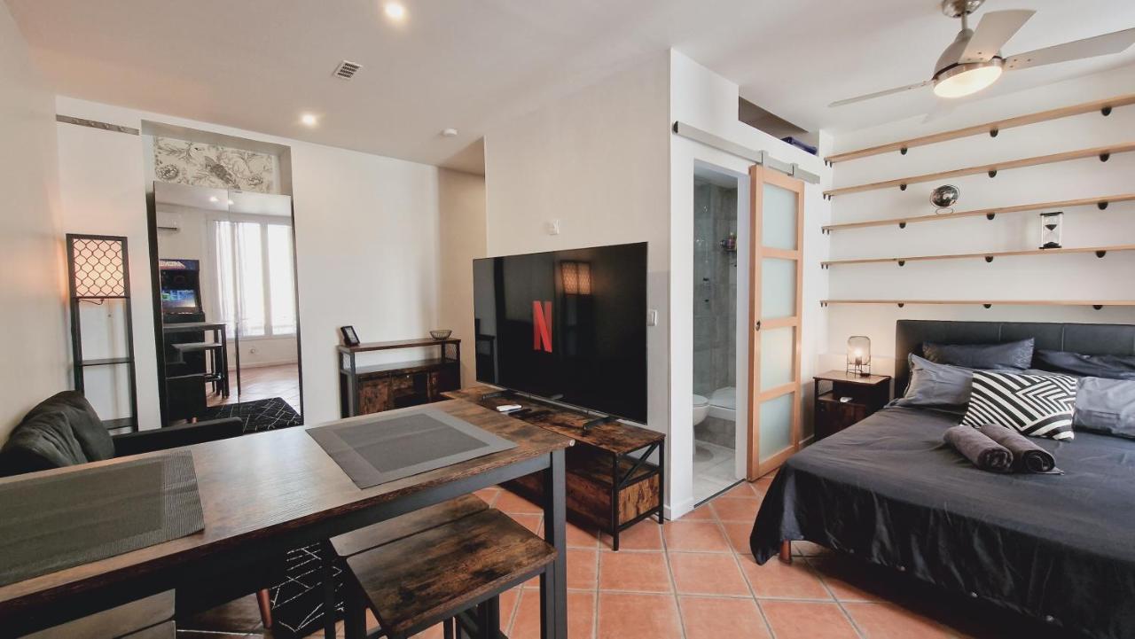 Loft Place Massena Apartment