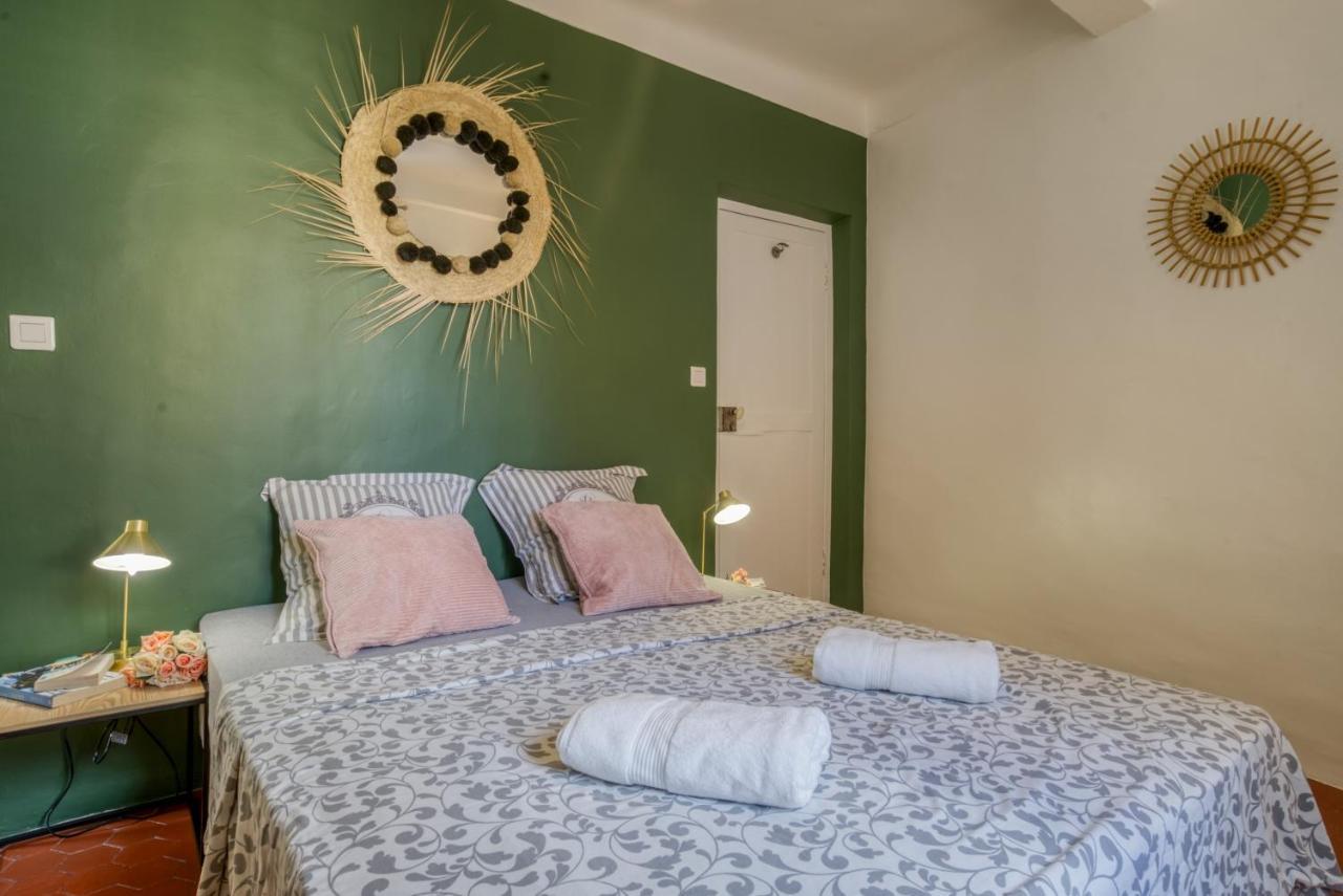 Apartment Typique - 2 Bedrooms,typical Apartment-old Town *