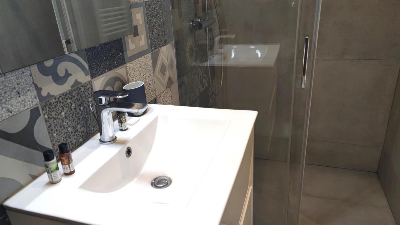 Duplex Balcon Centre 503 Nice
