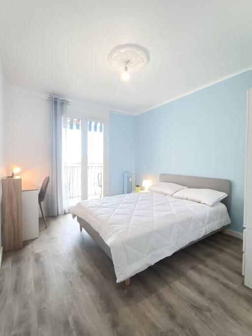 Apartment F4 Avec Vue / Flat With Sea View 3 Bedrooms Nice