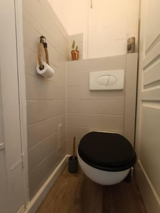 F4 Avec Vue / Flat With Sea View 3 Bedrooms Apartment *