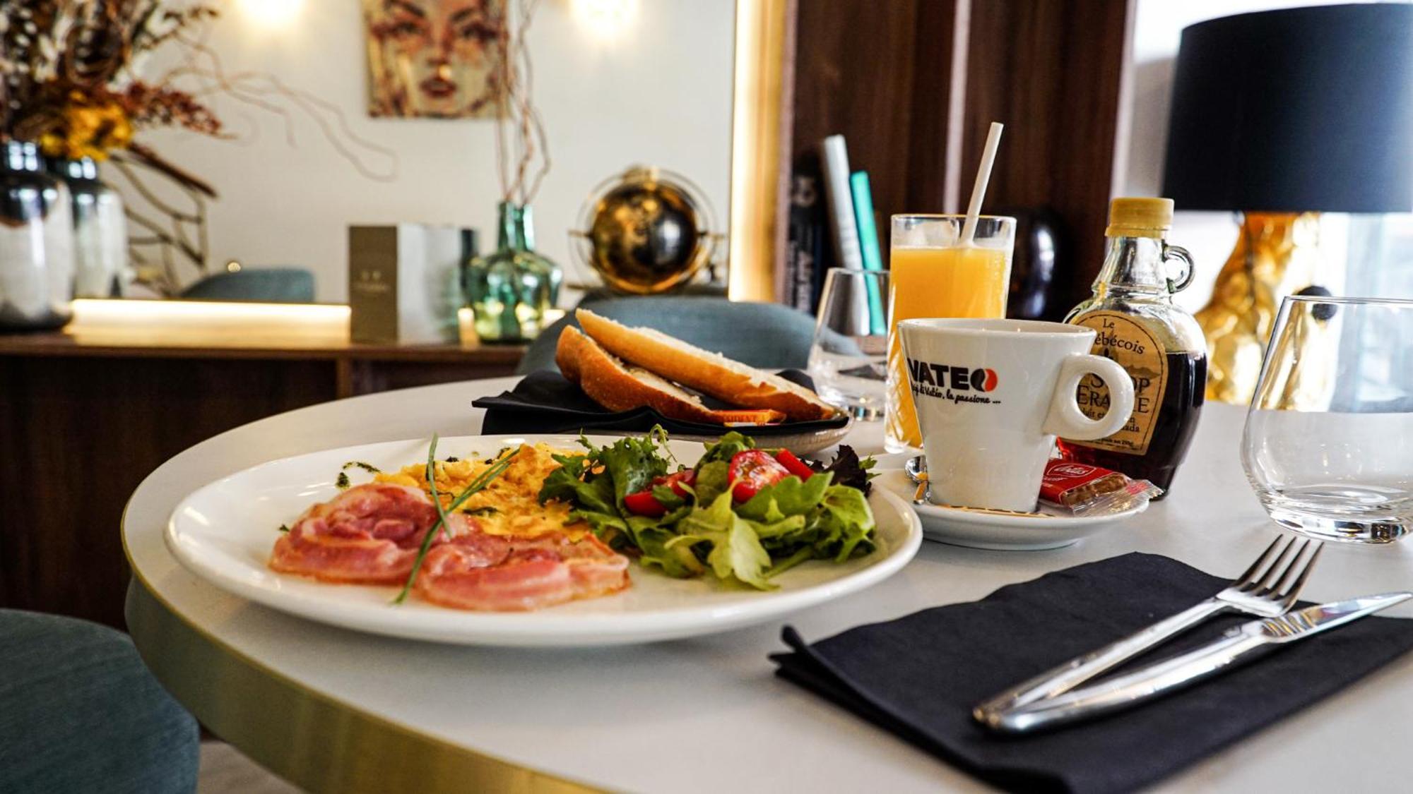 Apartment Massena Nice! Free Breakfast! *