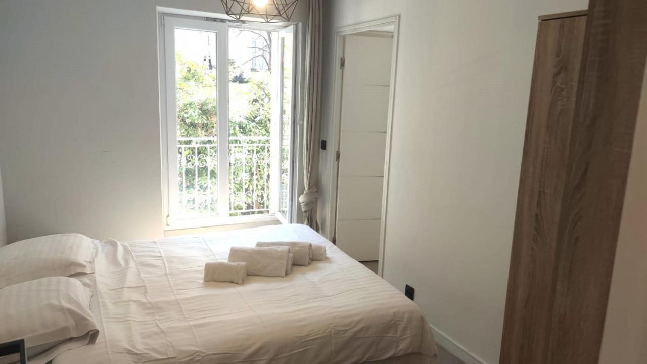 Baie Des Anges Proche 102 Nice