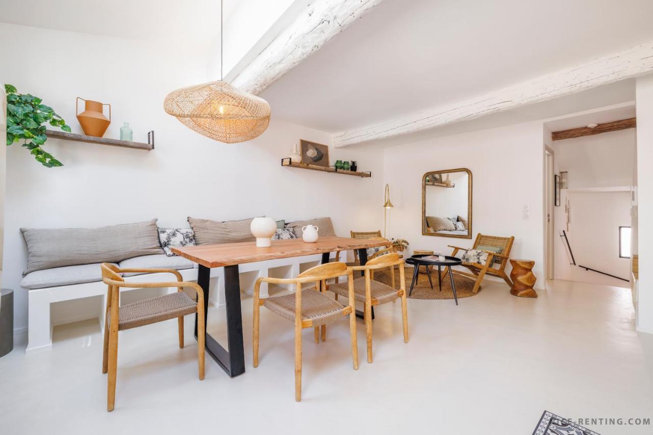 Renting - Neuve - Luxury Triplex Old Town Massena Garibaldi - 4 Bedroom - Ac