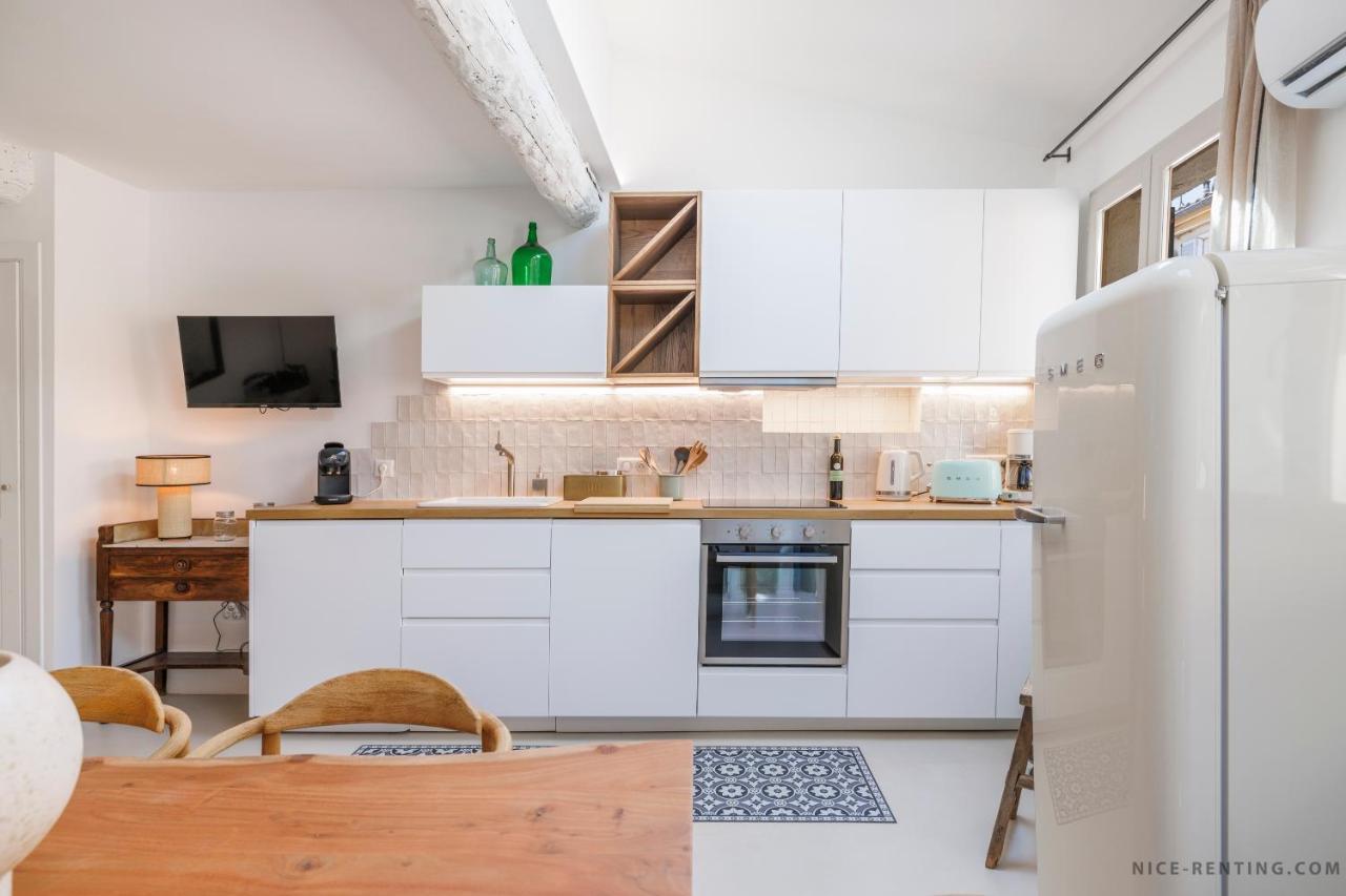 Renting - Neuve - Luxury Triplex Old Town Massena Garibaldi - 4 Bedroom - Ac Appartement