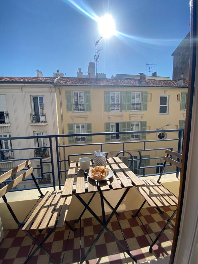 The Entire 2 Rooms, Balcony, Sea View *