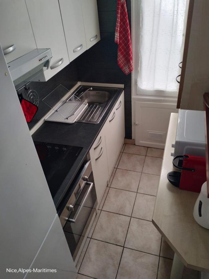 Station Apartment