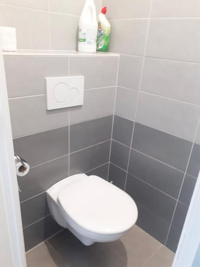 2 Pieces Neuf Wifi Quartier Borriglione Apartment