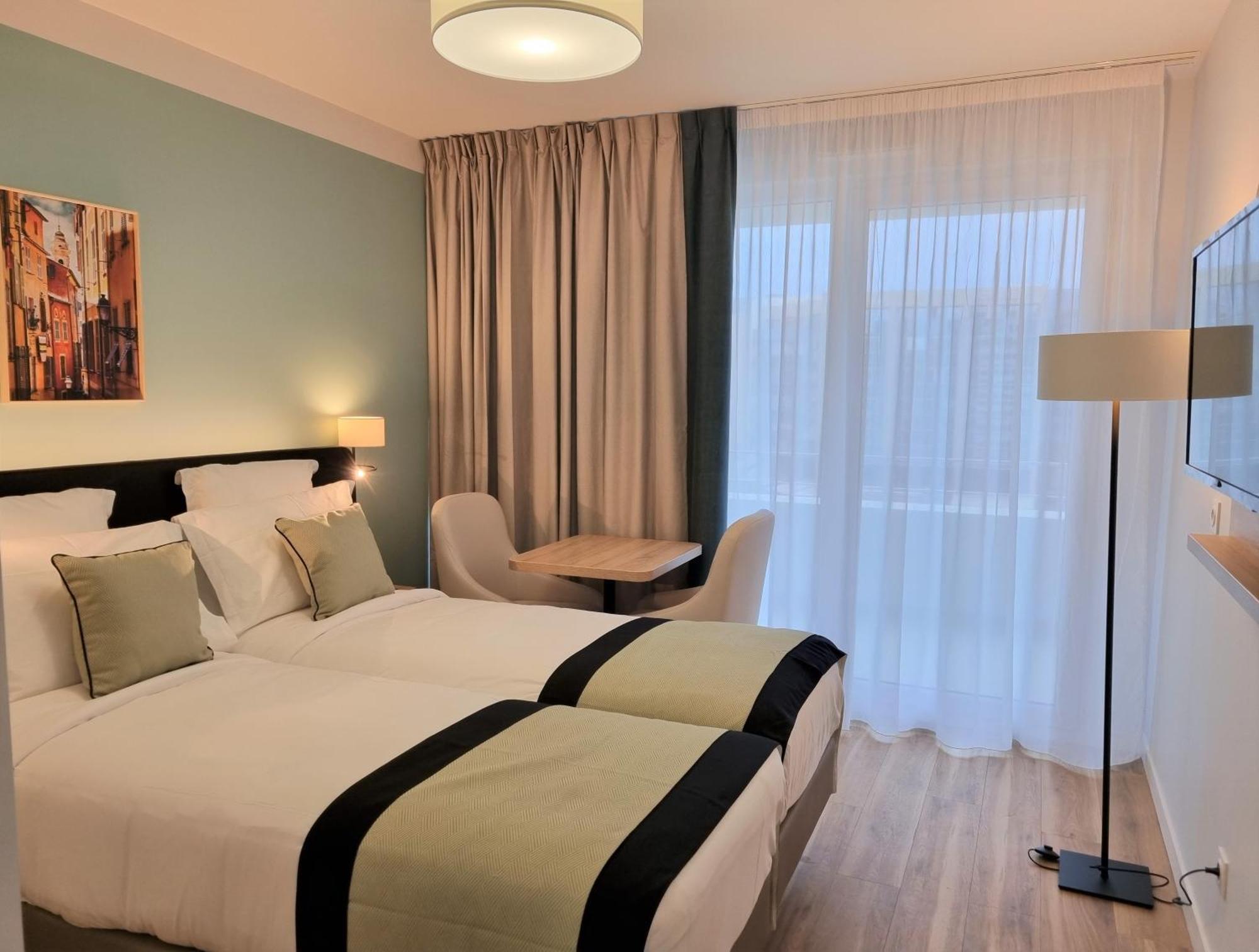 Residhome Aeroport 3* Nice