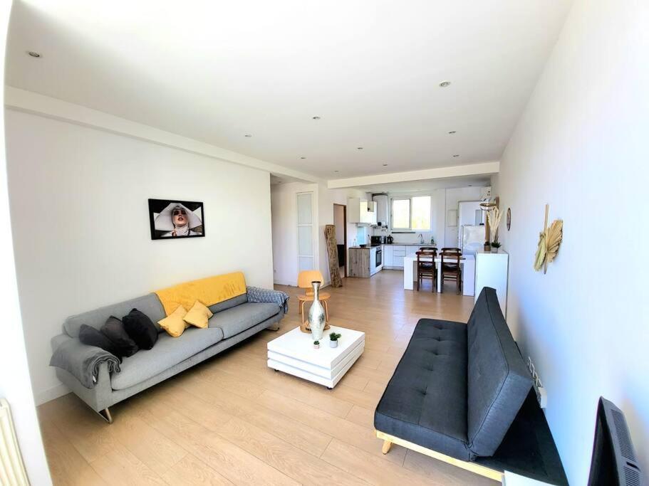 Le Californie Apartment *