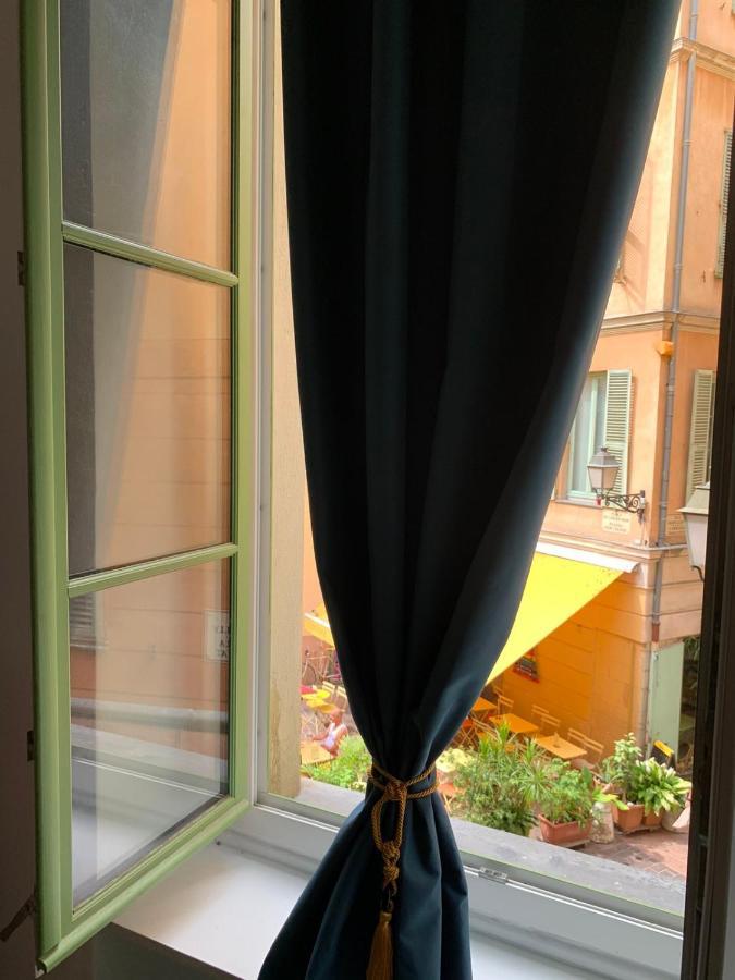 Apartment 33 On The Old Historic Senate Square