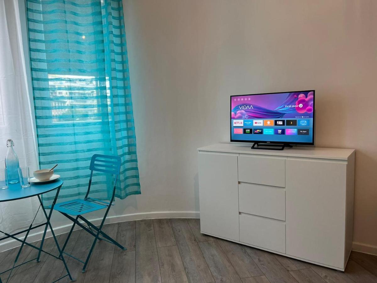 Studio Centre Hotel *