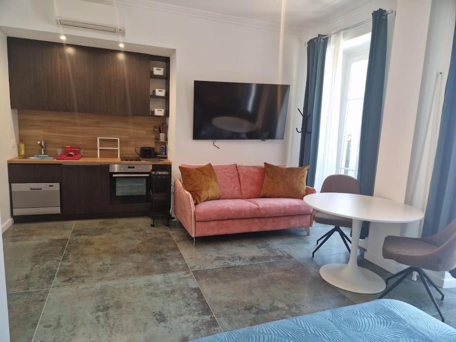 Center Boutique Nr 2 Apartment Nice
