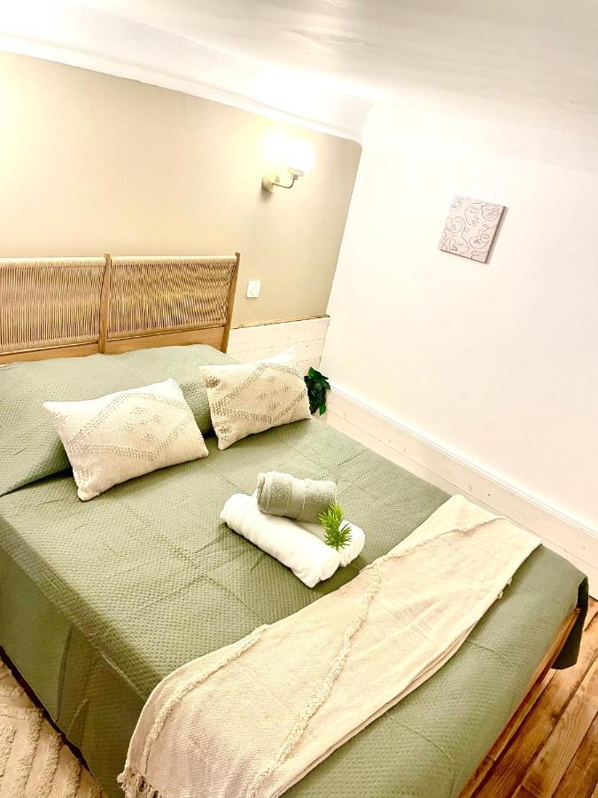 Spacious Loft, Duplex, Old Town, 3 Bedrooms - Easy Check-in * Nice