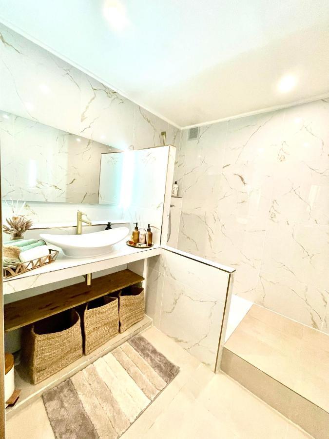 Spacious Loft, Duplex, Old Town, 3 Bedrooms - Easy Check-in * Nice