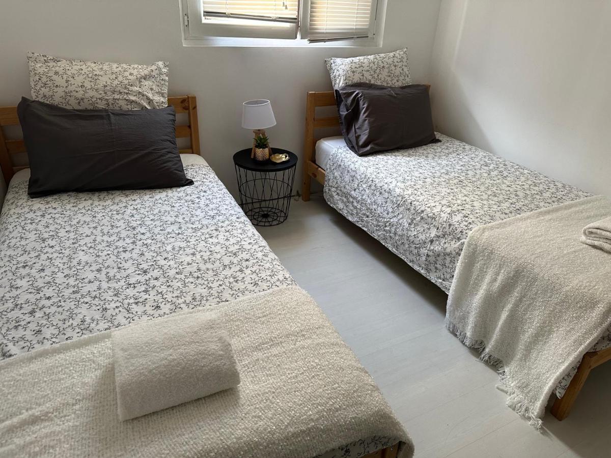 Homestay Résidence Sécurisée: Privée Avec Parking Et Accès Facile Nice